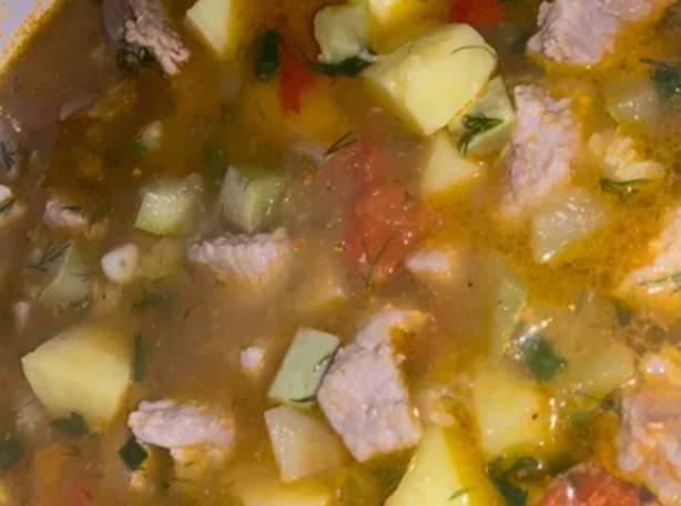 Суп с кабачками, картошкой и мясом