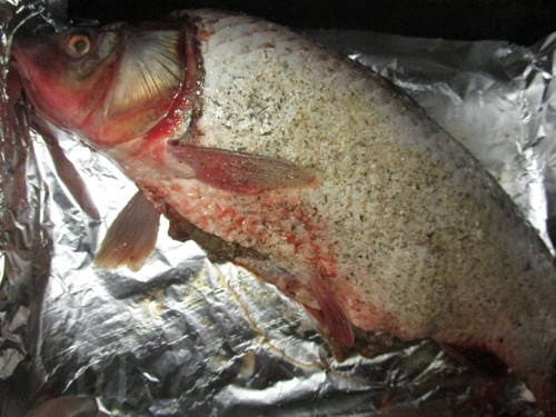 Рыба запеченная в фольге и духовке