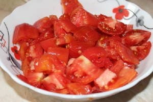 Салат из огурцов и помидоров со стерилизацией на зиму