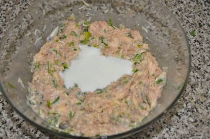 Пирожки из лаваша с фаршем и сыром на сковороде
