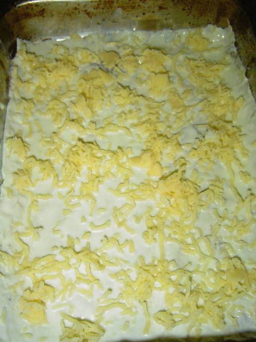 Запеканка из лаваша с творогом и сыром