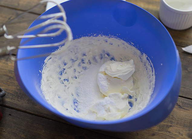 Крем чиз на сливках для выравнивания торта