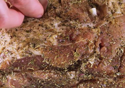Как запечь кусок свинины в духовке без фольги