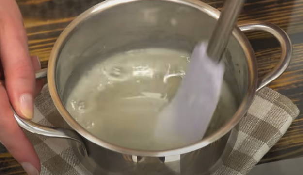 Глазурь для кулича из сахарной пудры и желатина