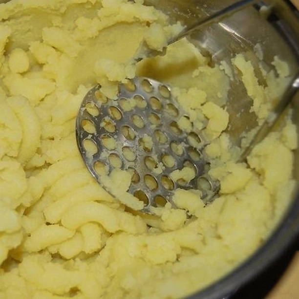 Картофельное пюре с молоком и маслом