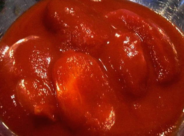 Паста с фрикадельками в томатном соусе