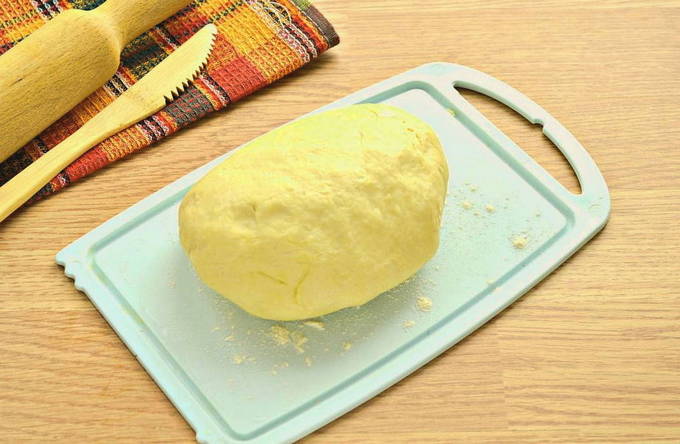 Пирог с мясом и картошкой на песочном тесте в духовке
