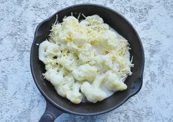 Цветная капуста с сыром и сливками в духовке