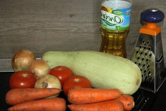 Кабачковая икра блендером с помидорами, луком и морковью на зиму