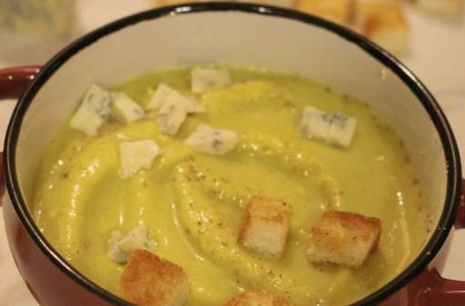 Суп-пюре из кабачков с сыром