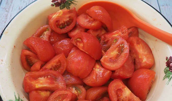 Обалденные огурцы в томатной заливке без стерилизации на зиму