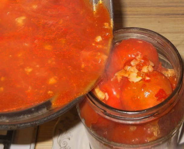Помидоры в собственном соку с томатным соком без стерилизации на зиму