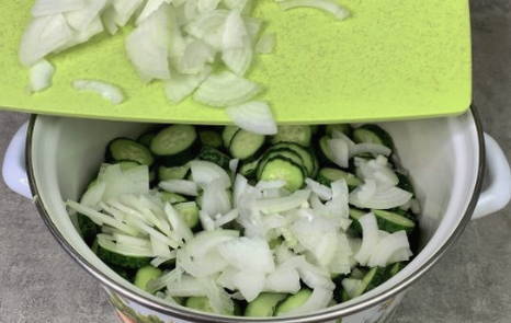 Салат из огурцов без варки и стерилизации на зиму