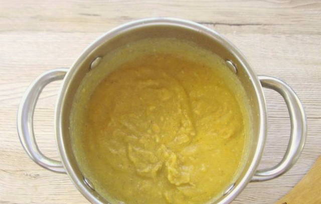 Овощной суп-пюре на курином бульоне