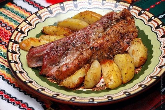 Свиные ребрышки с картошкой в духовке - 5 простых и вкусных рецептов с фото пошагово