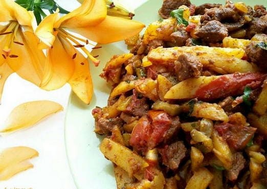 Азу с солеными огурцами из говядины с картошкой по татарски рецепт фото пошагово и видео