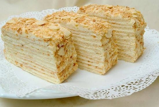 Домашний торт Наполеон на сковороде — 3 вкусных рецепта (пошагово)