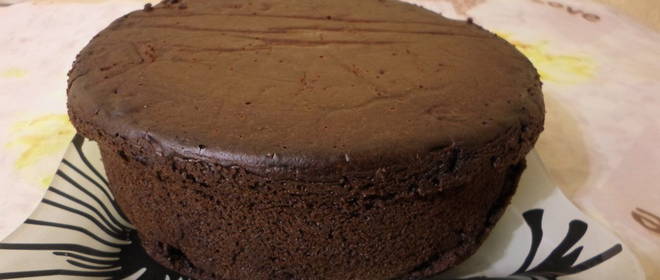 Шоколадный бисквит на кипятке в мультиварке - рецепт с пошаговыми фото