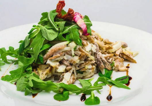 Салат с мясом, грибами и огурцами - пошаговый рецепт с фото на ЯБпоела