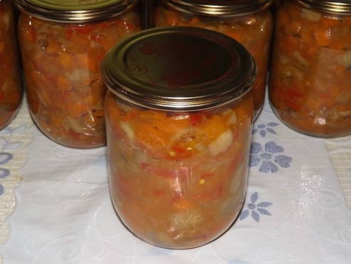 Солянка с маслятами и томатной пастой