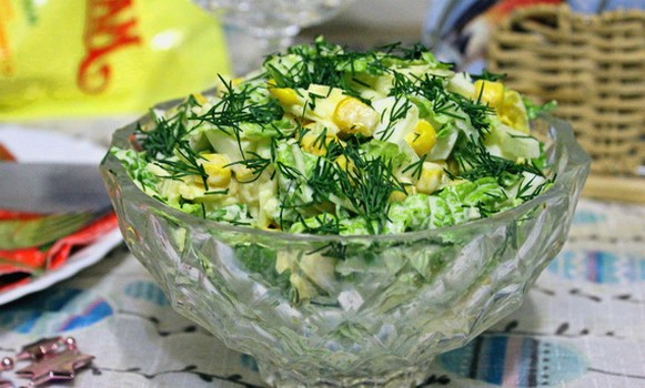 Салат с пекинской капустой и сыром