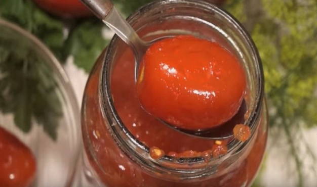 Как приготовить помидоры в собственном соку?