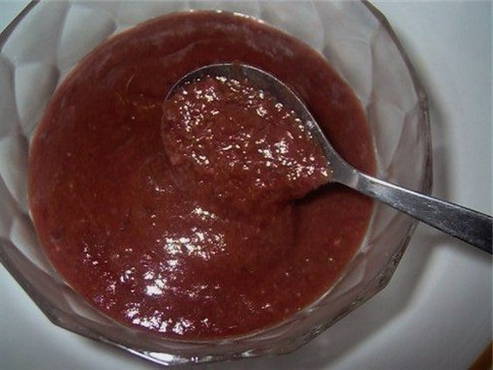 Кетчуп из слив с томатной пастой