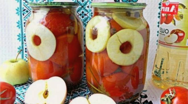 Маринованные помидоры с яблоками