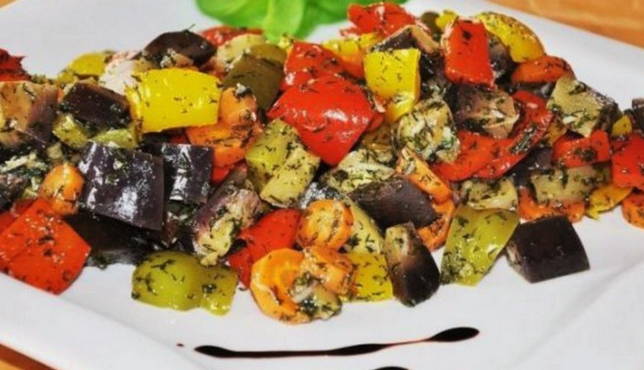 Рецепты салатов из кабачков и баклажанов «Тещин язык»