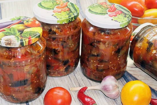 Заготовки с огурцами и томатной пастой на зиму – 20 простых и вкусных рецептов с фото (пошагово)