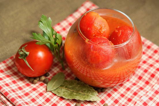 Рецепт приготовления помидоров в собственном соку