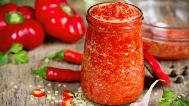 15 рецептов аджики из помидоров