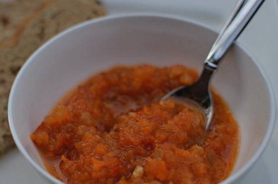 Аджика с яблоками и помидорами на зиму рецепт приготовления с морковкой и перцем рецепт