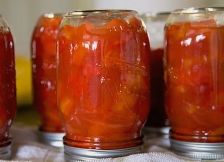 Перец, маринованный в томатном соке