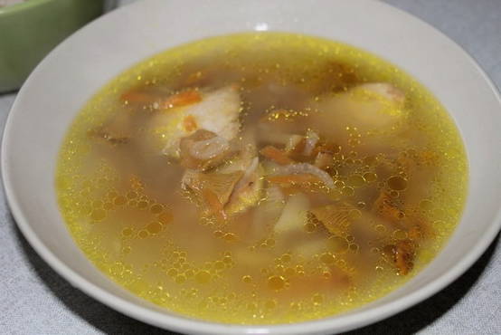 Суп с лисичками без мяса