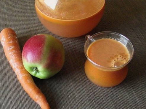 Морковно-яблочный сок на зиму