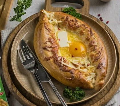 Хачапури с яйцом и сыром - пошаговый рецепт с фото на paraskevat.ru