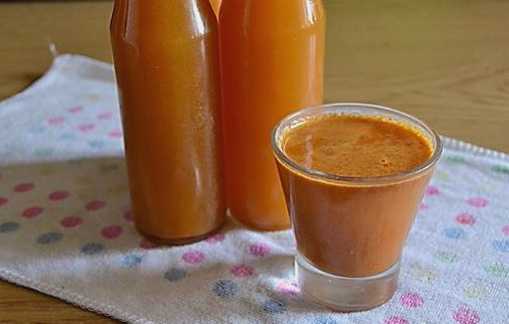 Морковно-яблочный сок без соковыжималки на зиму