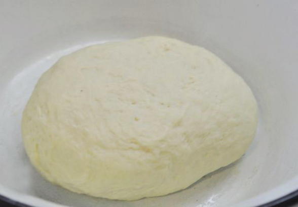 Тесто для чебуреков на кипятке без яиц