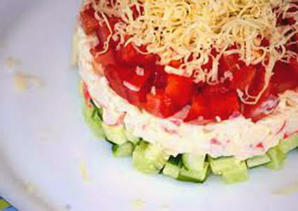 Салат с помидорами и крабовыми палочками - рецепт с 7 фото - 2D-Recept