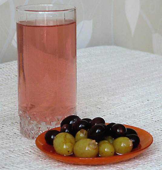 Компот из винограда Изабелла с лимонной кислотой на 3-литровую банку