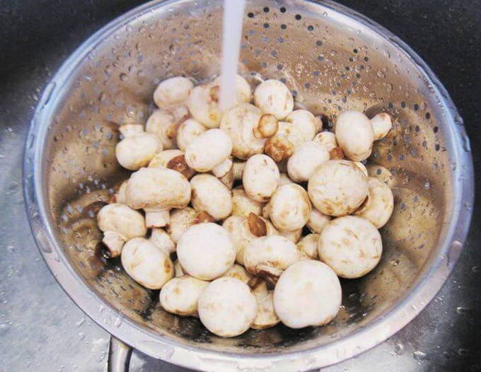 Картофельная запеканка с грибами в духовке