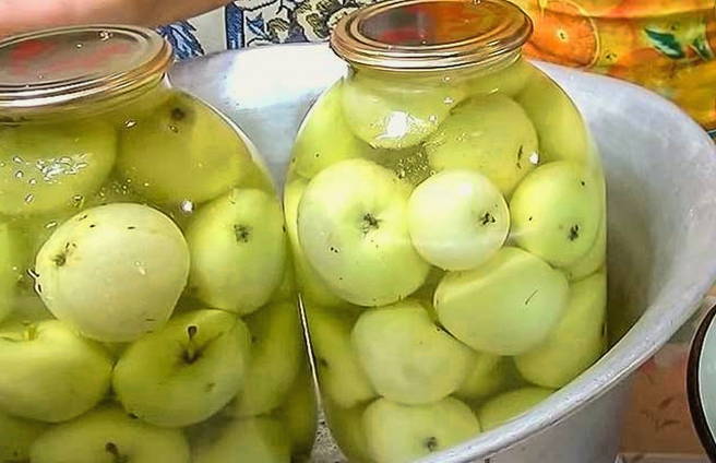 Ингредиенты для моченых яблок по классическому рецепту