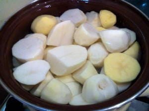 Зразы картофельные с мясным фаршем на сковороде