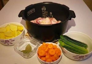Жаркое из свинины с картошкой в мультиварке - 5 рецептов с фото пошагово