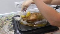 Утка с картошкой в духовке в рукаве