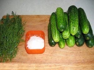 Хрустящие малосольные огурцы быстрого приготовления - 5 рецептов с фото пошагово