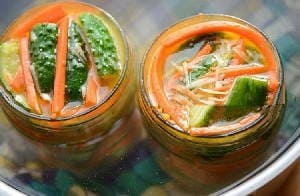 Салат из огурцов и моркови по-корейски на зиму