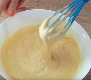 Пирог со свежей клубникой – простые и вкусные рецепты