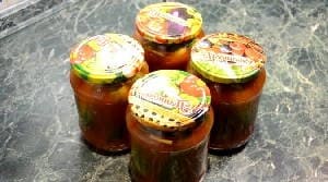 Огурцы с кетчупом чили без стерилизации на зиму в литровых банках - 5 самых вкусных рецептов с фото пошагово